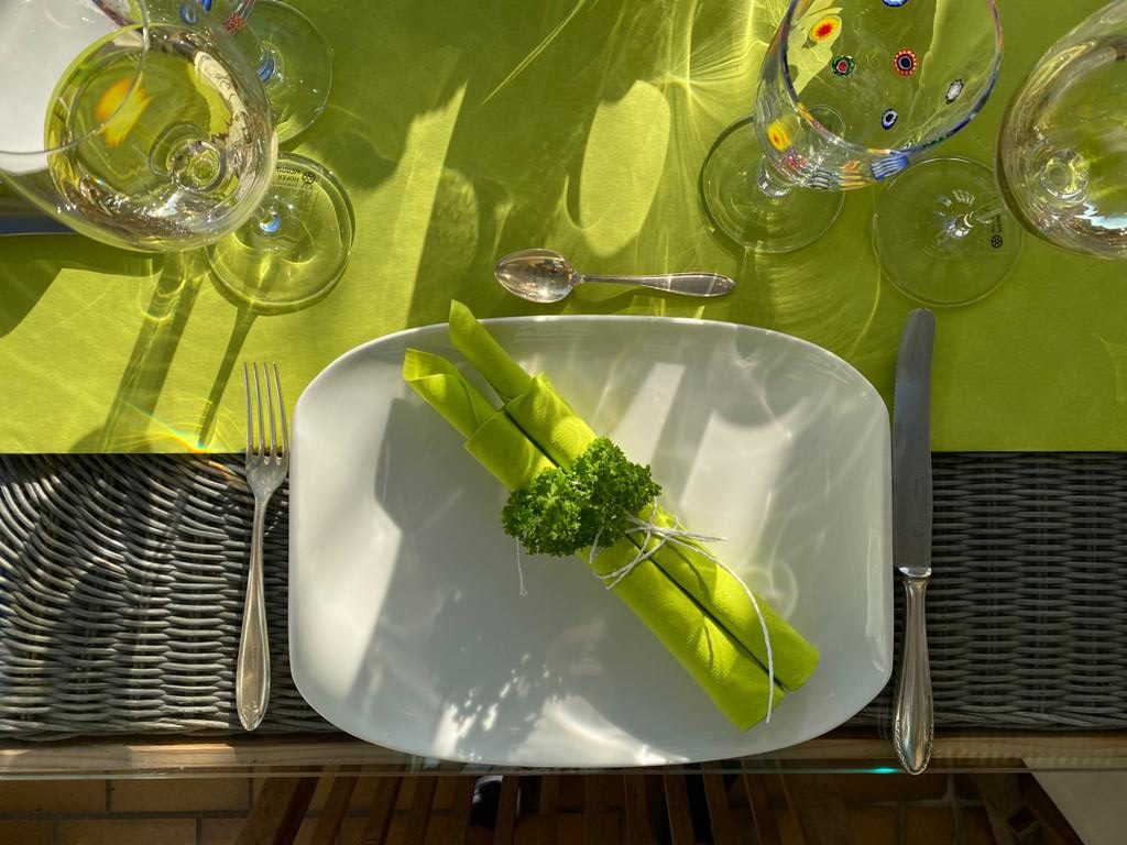 Frühjahr / Sommer Tischdeko, Dekomaterial Hof Packwa